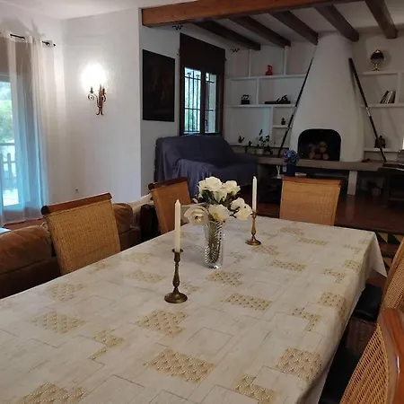 Сasa de vacaciones Masia Del Roc De Sant Caieta Roda de Berà (Roda de Bará)